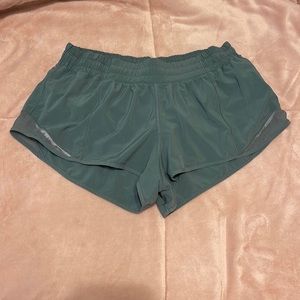 Lululemon Hotty Hot shorts